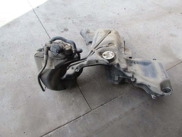 2001 Audi A4 B5 Avant Gas Tank With Fuel Pump Assembly
