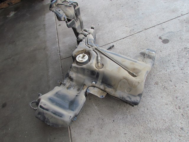 2001 Audi A4 B5 Avant Gas Tank With Fuel Pump Assembly