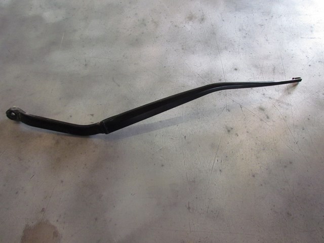 2007 Infiniti G35 Sedan RH Wiper Arm