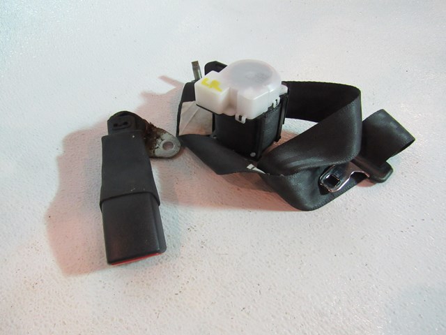 2007 2008 Infiniti G35 Sedan Rear LH Seat Belt & Buckle