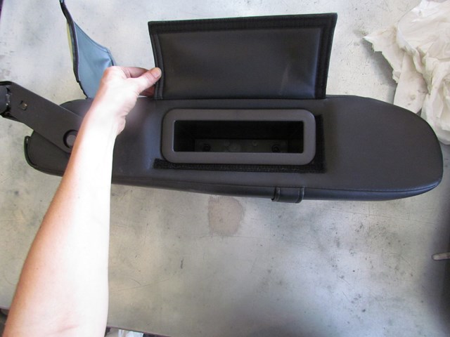 2007 G35 Sedan Rear Center Arm Rest Assy