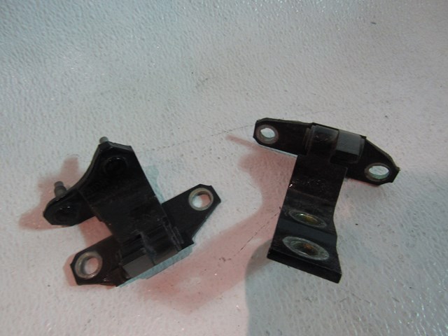 2007 2008 Infiniti G35 Sedan Rear RH Door Hinge Set