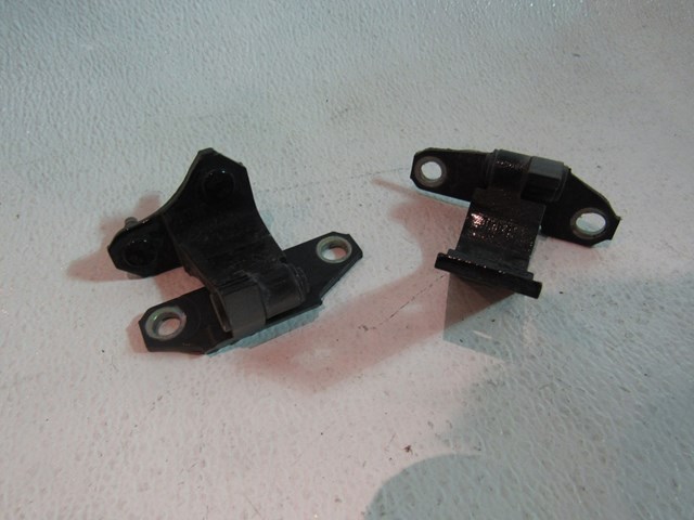 2007 2008 Infiniti G35 Sedan Rear RH Door Hinge Set