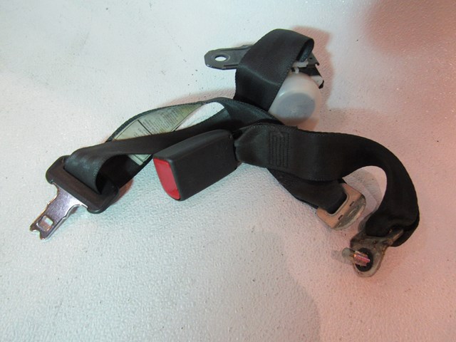 2007 2008  Infiniti G35 Sedan Rear Center Seat Belt w/Buckle
