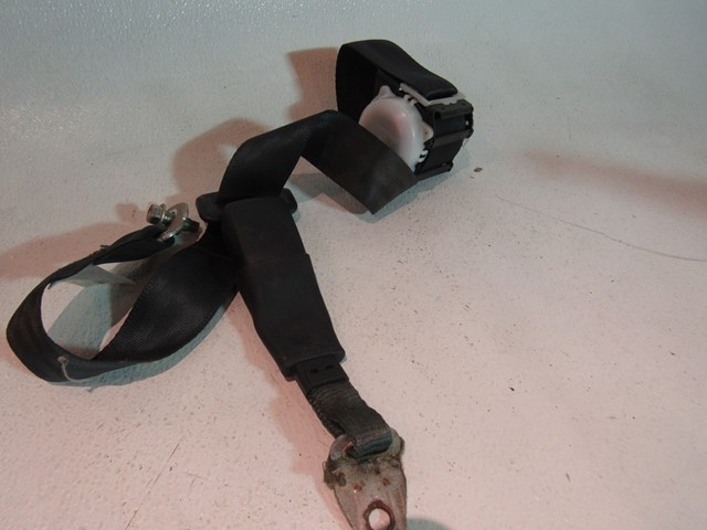 2007 2008  Infiniti G35 Sedan Rear RH Seat Belt w/Buckle