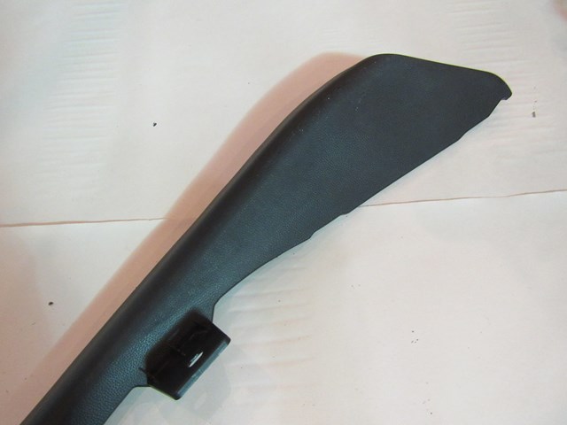 2007 Infiniti G35 Sedan Rear RH Seat Finish Panel 76917 JK000