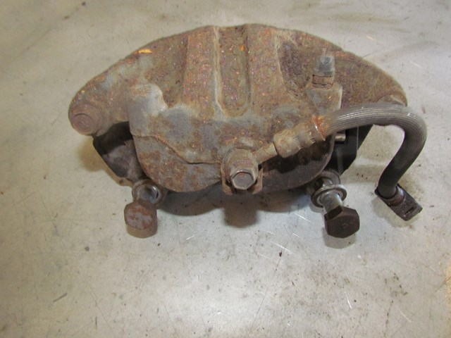 2007 Infiniti G35X Sedan Front RH Passenger Caliper