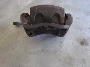 2007 Infiniti G35X Sedan Front RH Passenger Caliper