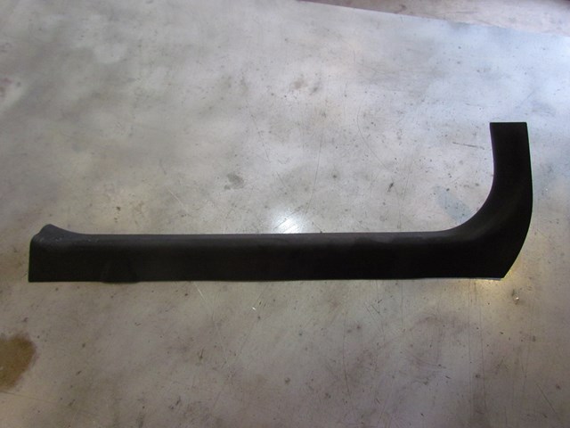 2007 Infiniti G35X Sedan Front LH Door Sill Scuff Plate