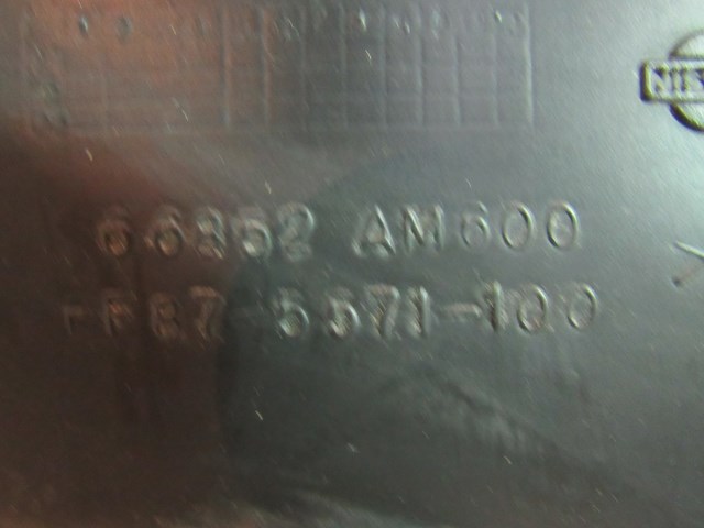 Infiniti G35 M35 M45 Air Intake Duct 66852 AM600