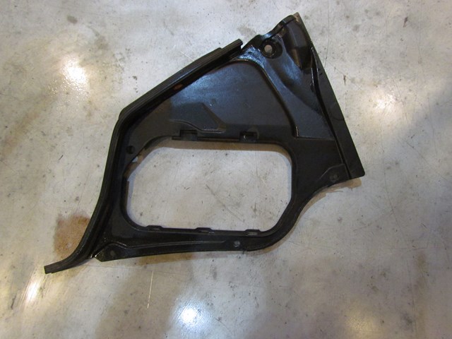 2005 Infiniti G35X Battery Cover Trim Panel 64894 AM600