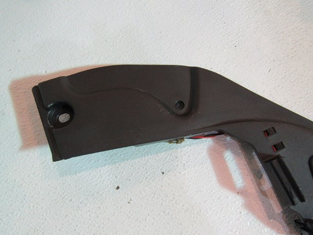 2005 Infiniti G35 Sedan RH Sail Panel w/Tweeter 80292 AL510