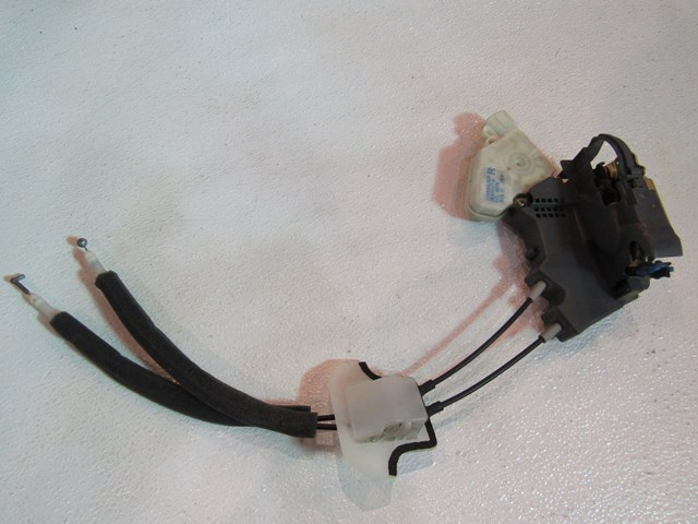 2005 2006 Infiniti G35 Sedan Front RH Passenger Door Lock Actuator
