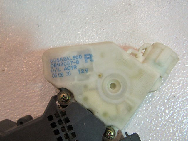 2005 2006 Infiniti G35 Sedan Front RH Passenger Door Lock Actuator