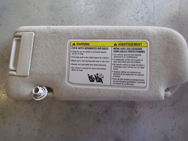 2005 Infiniti G35x RH Passenger Sun Visor