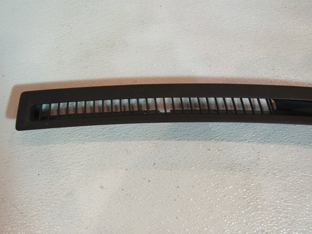 04 05 06 Infiniti G35 Coupe Sedan RH Dash Defrost Vent 68742 AL512