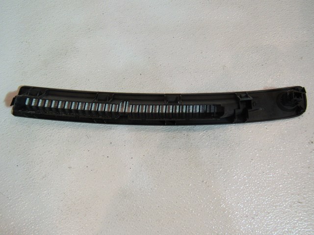 04 05 06 Infiniti G35 Coupe Sedan RH Dash Defrost Vent 68742 AL512