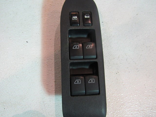 2005 Infiniti G35 LH Door Switch 80961 AC701
