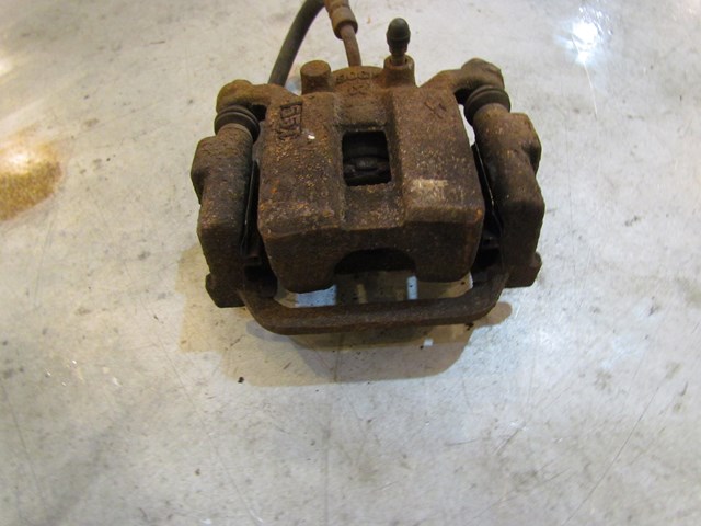2005 Infiniti G35x AWD  Rear LH Caliper 