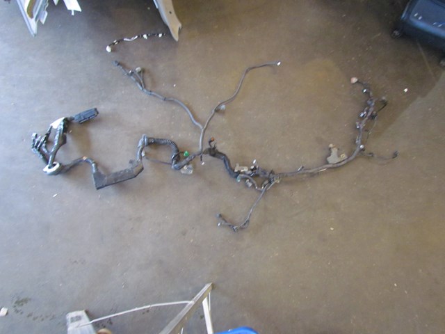 2005 Infiniti G35x Main Engine Wire Harness
