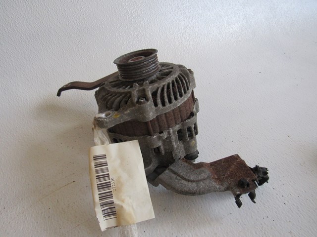 2005 Infiniti G35x Alternator w/ Brackets 23100 CD010