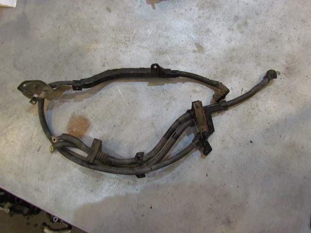 2005 Infiniti G35x Battery Cable Harness
