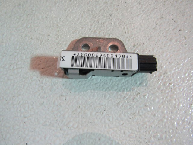 03 04 05 06 Infiniti G35 Sedan LH Driver Side Impact Sensor