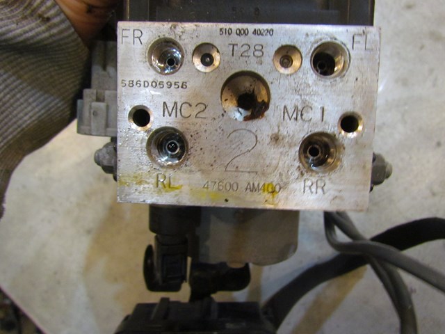 2005 Infiniti G35x ABS Pump 47600 AM400