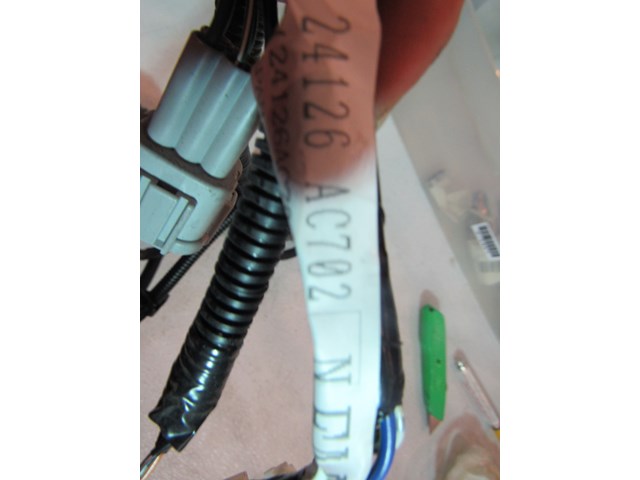 05 06 Infiniti G35 Sedan Rear RH LH  Door Wire Harness 24126 AC702