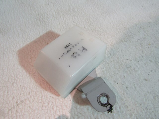 2003 2004  Infiniti M45 Front RH Door Control Module 28548CR901