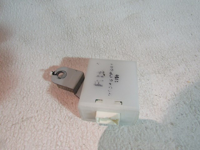 2003 2004  Infiniti M45 Front RH Door Control Module 28548CR901