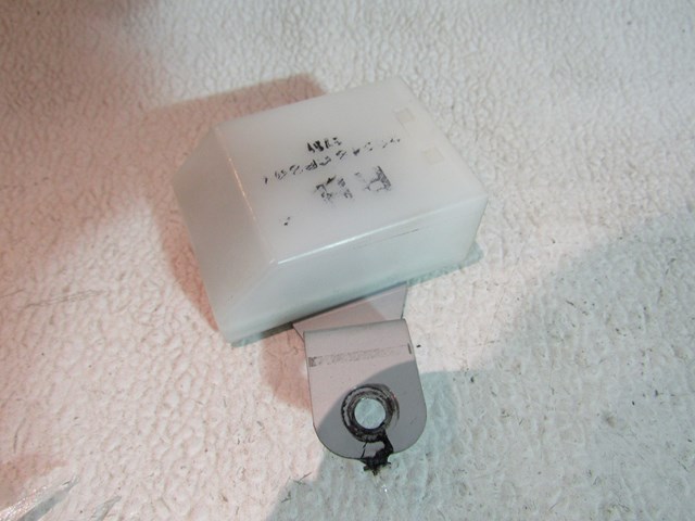 2003 2004  Infiniti M45 Front RH Door Control Module 28548CR901