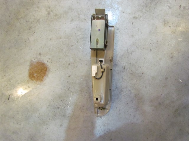 2003 Infiniti M45 Rear LH Door/Window Switch 82961 CR900