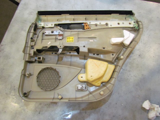 2003 Infiniti M45 Rear LH Door Panel 82977 AG000