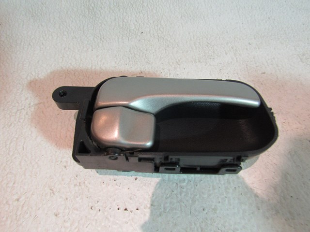 2003 Infiniti M45 Rear RH Interior Door Handle