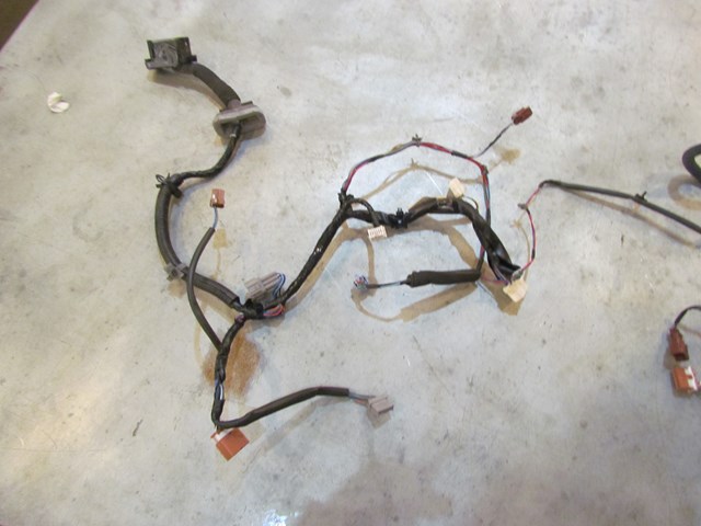 2003 Infiniti M45 Front LH Door Wiring Harness 24125 CR901