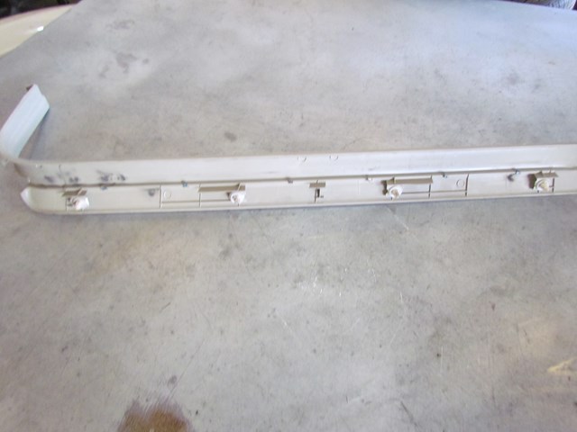 2003 Infiniti M45 Front RH Door Sill Kick Plate 76951 CR900