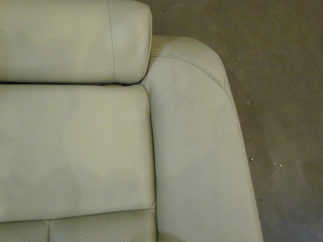 2003 Infiniti M45 Rear Seat Back Portion w/Armrest