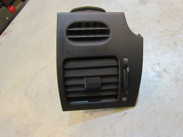 2003 Infiniti M45 RH Dash Vent 68760 CR900