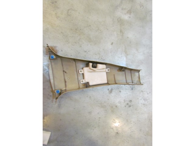 2003 Infiniti M45 Lower LH B Pillar Trim 76916 AG000