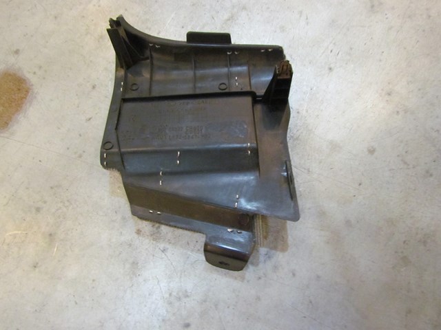 2003 Infiniti M45 Front RH Under Dash Kick Panel 66900 CR900