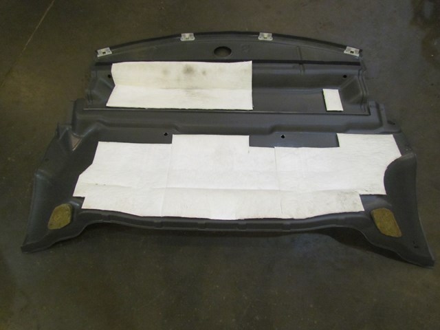 2003 Infiniti M45 Rear Trunk Moulding 84910 CR910