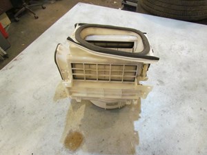 2003 Infiniti M45 Blower Motor 27200 AR210