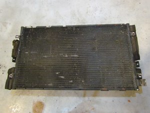 2003 Infiniti M45 Radiator