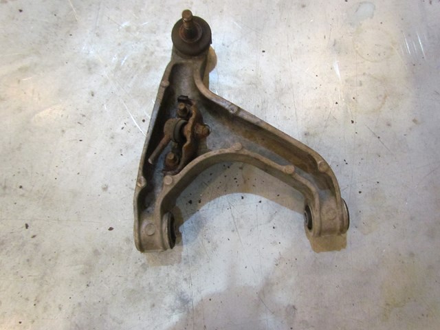 2003 Infiniti M45 Rear LH Upper Control Arm