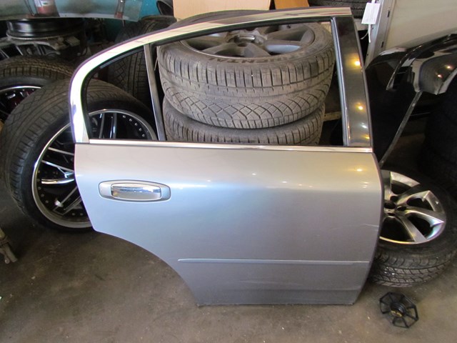 2006 Infiniti G35x Rear RH Door w/Exterior Handle