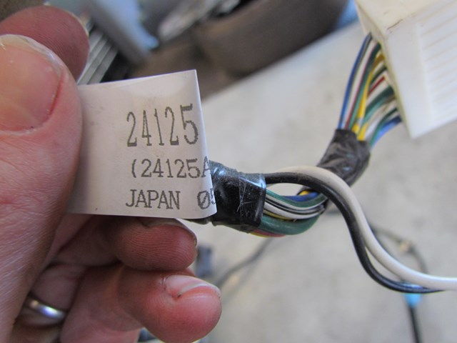 2006 Infiniti Front LH Door Wiring Harness 24125 AC702