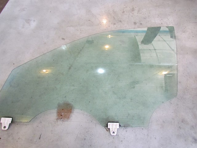 2006 Infiniti G35x Front LH Drivers Door Glass