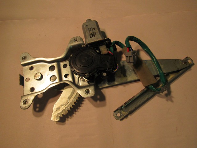 2006 Infiniti G35x Rear RH Window Motor & Regulator 82730AL510