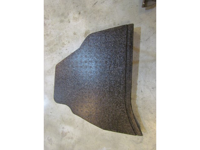 2006 Infiniti G35x RH Trunk Spacer 87978 AL560